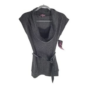 New Almost Famous Knit Short Sleeve Sweater Top Size Small Gray Black with Belt